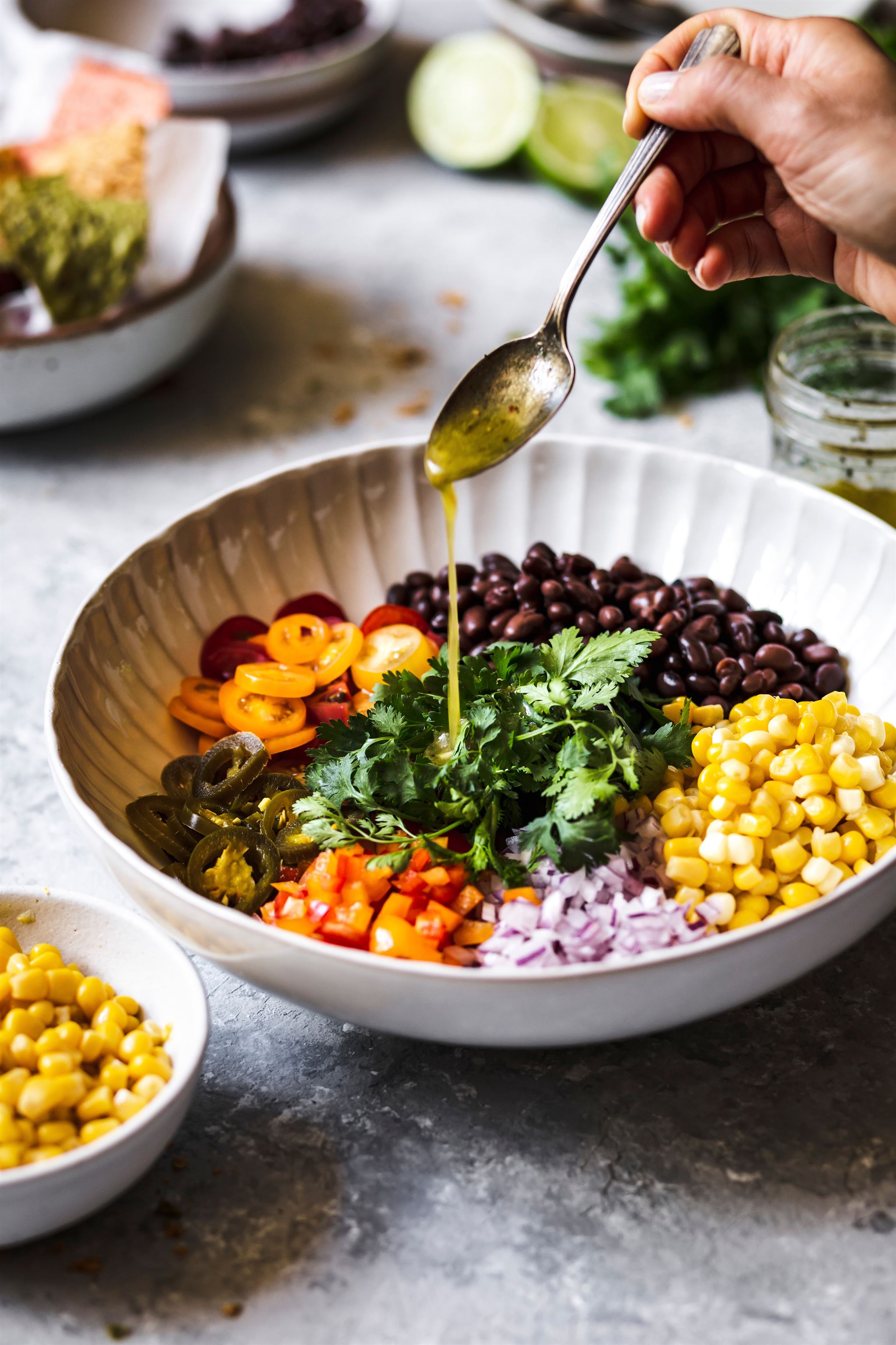 Salad-with-black-beans-and-dressing
